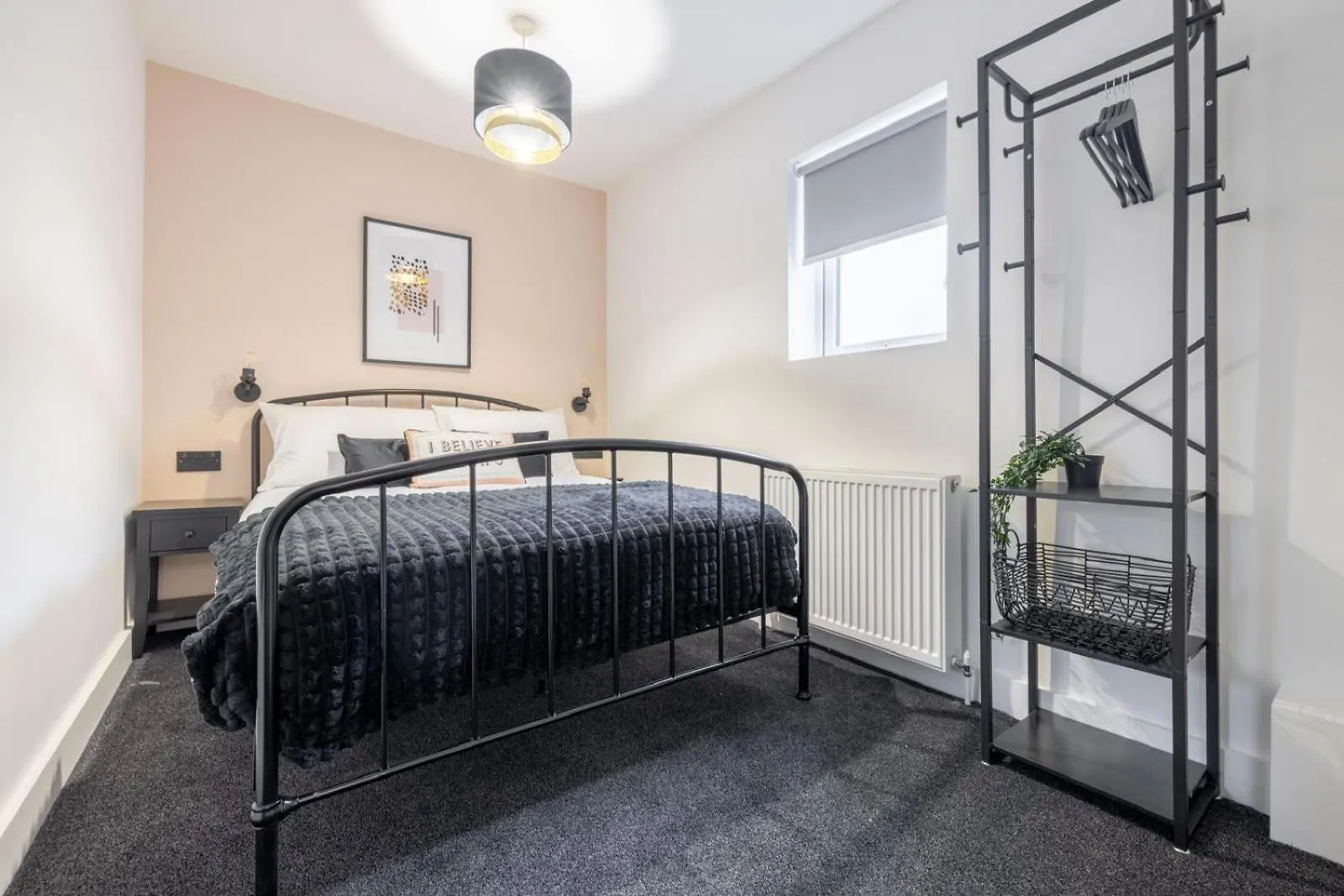 Queens Spacious 3 Bdr & 2 Bdr By Citygo Apartments Belfast