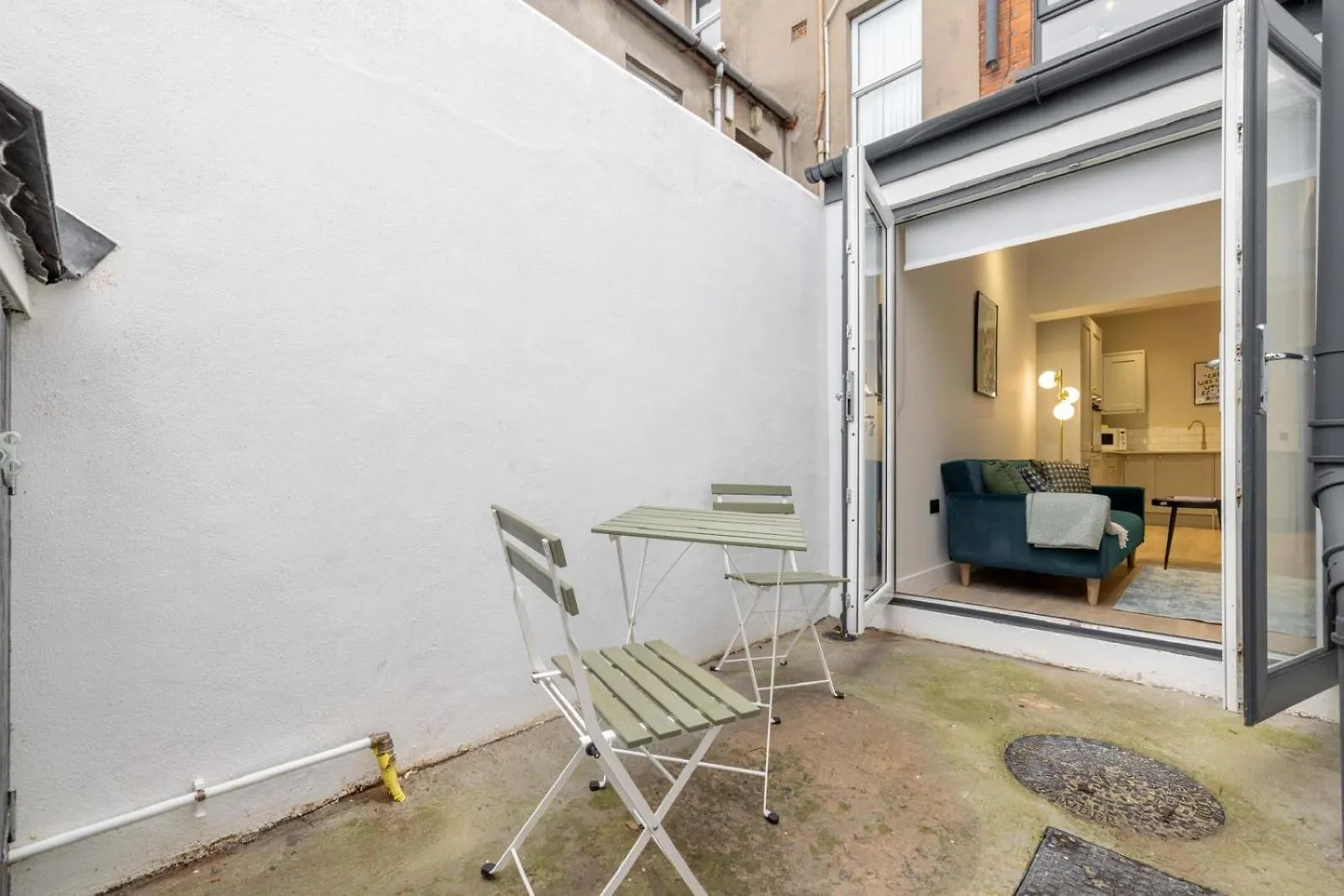 Queens Spacious 3 Bdr & 2 Bdr By Citygo Apartments Belfast 0*,