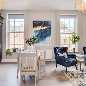 Apartment Apartments: Botanic, Belfast